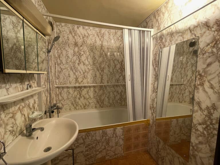 1b65a6ed-9a72-4b30-8d81-e968338ebeaa