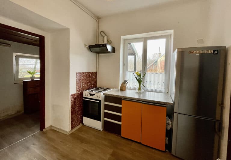 2fe90622-7623-4a5b-bc5a-47212a626411-1-201-a