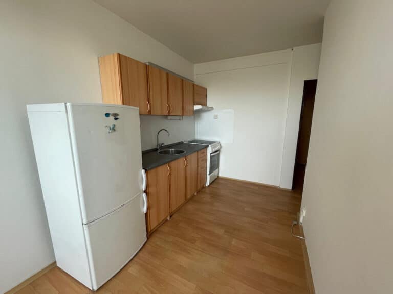 aae6289a-7d59-4d1f-9a6d-92dbde614653