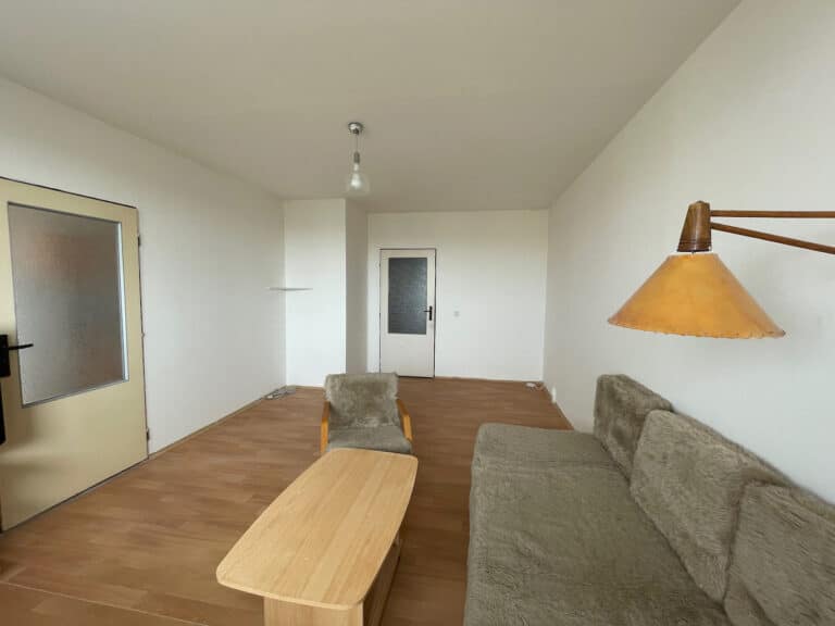 bb1c77d6-2819-43e5-9d61-7e796bc4eb72